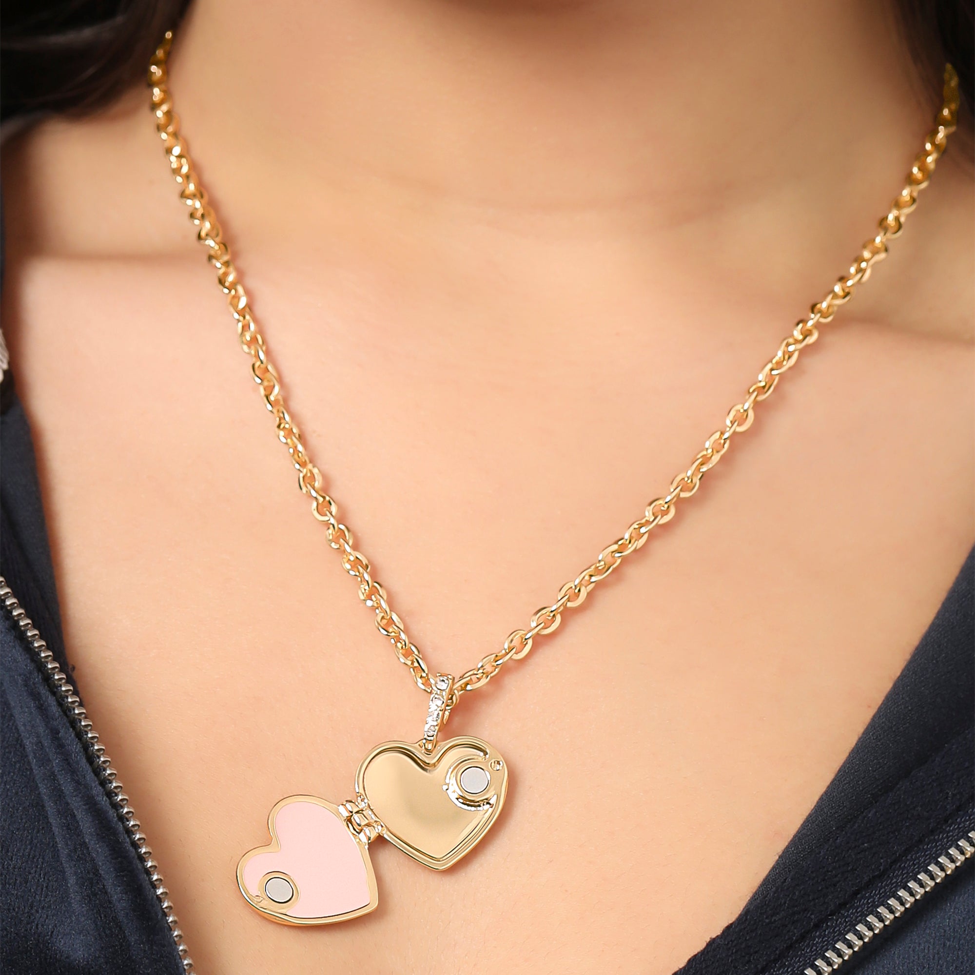 Crystal Heart Locket Pendant Necklace - Image 3