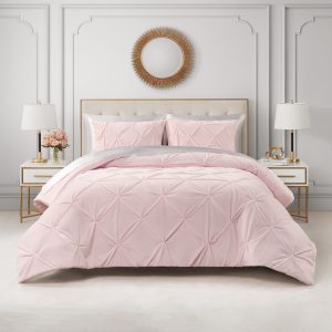 Kiss Pleat Micromink Comforter Set