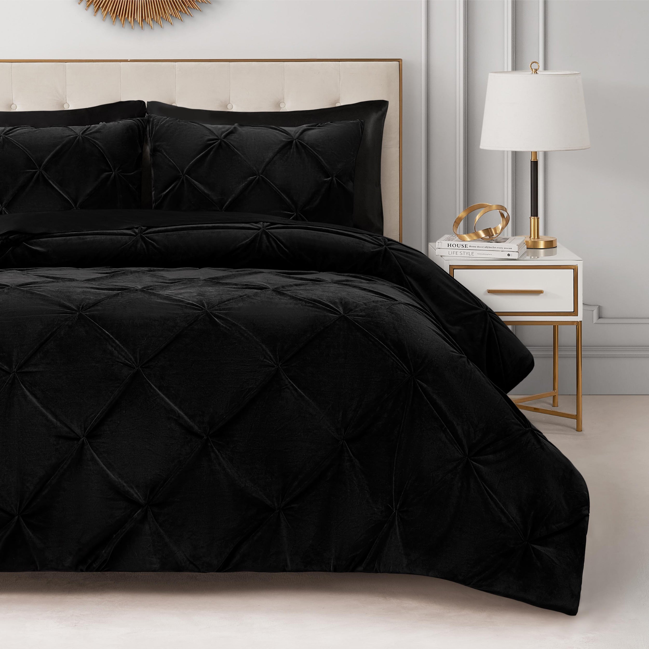 Kiss Pleat Micromink Comforter Set - Image 3