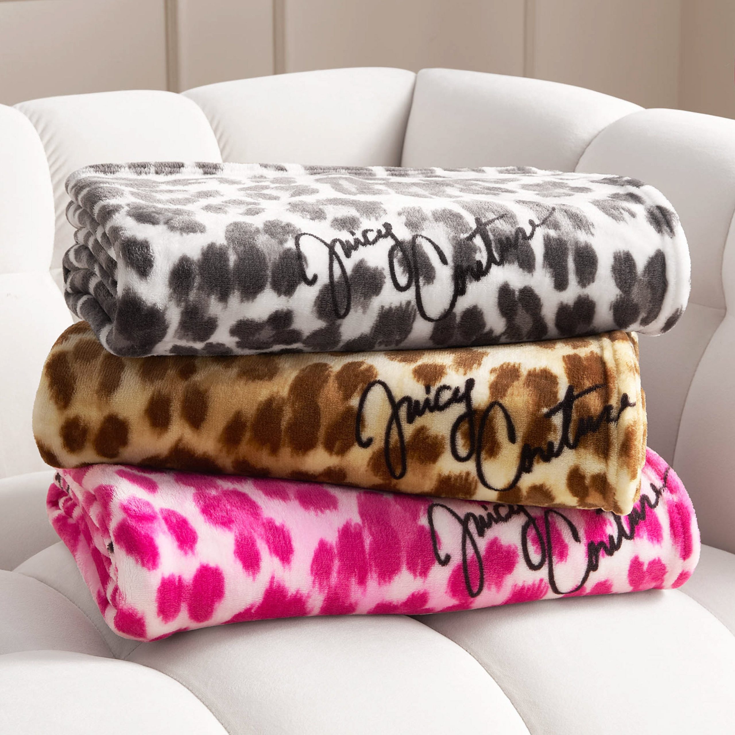 Plush Throw Blanket - Image 4