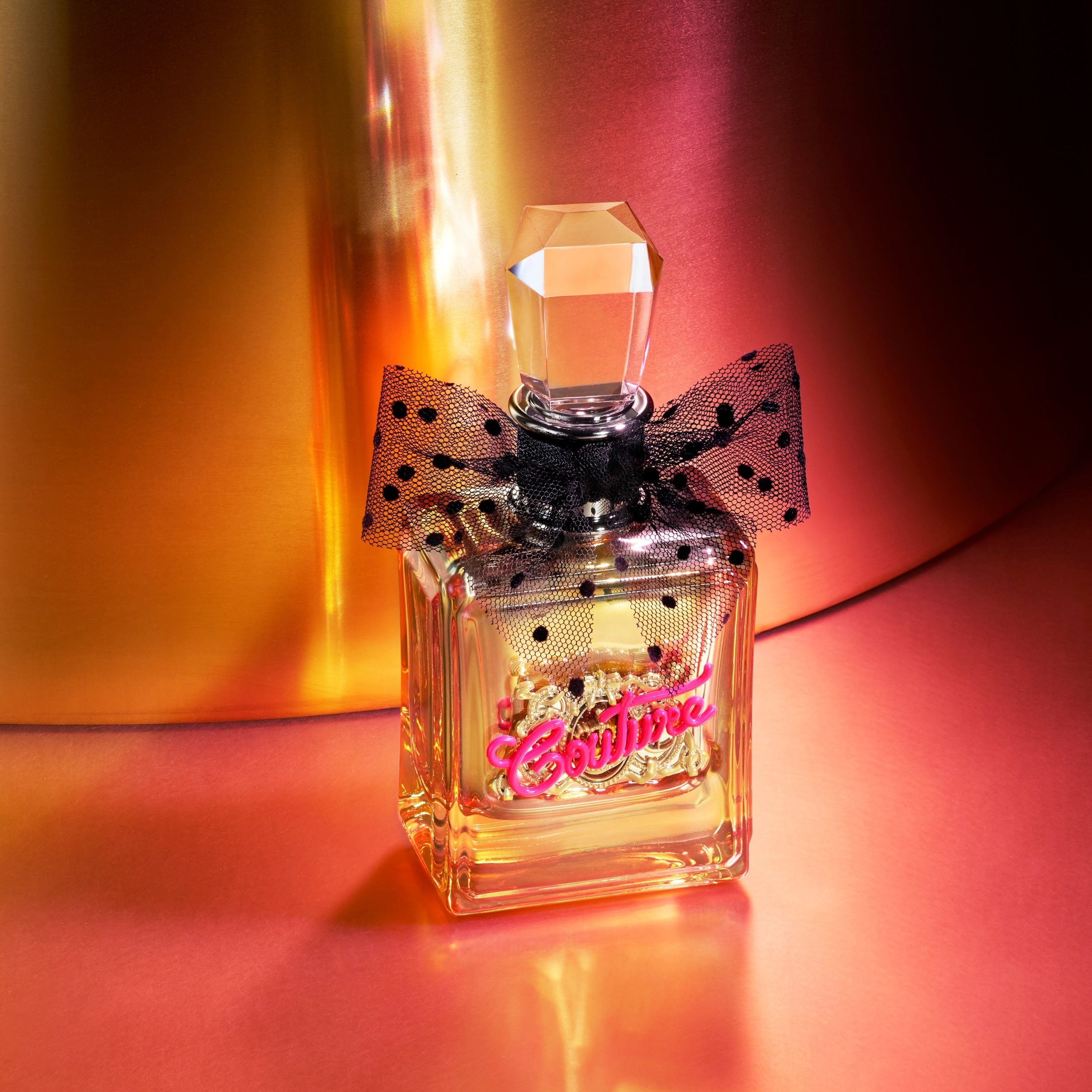 Viva La Juicy Gold Couture Eau de Parfum Spray. 1.0 oz - Image 4